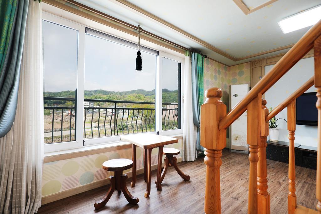 Yeowoogneul Pension Chuncheon Εξωτερικό φωτογραφία